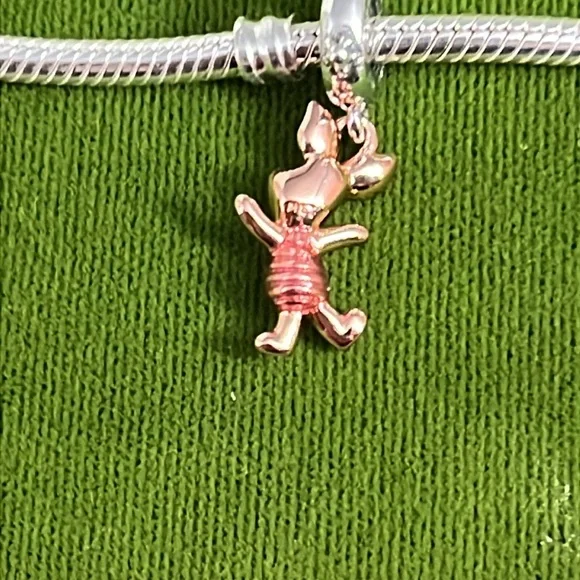 COPY - Pandora, Disney piglet charm - Picture 2 of 4